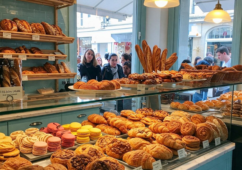 Innovative Ideas for Designing a Bakery Display that Attracts and Sells